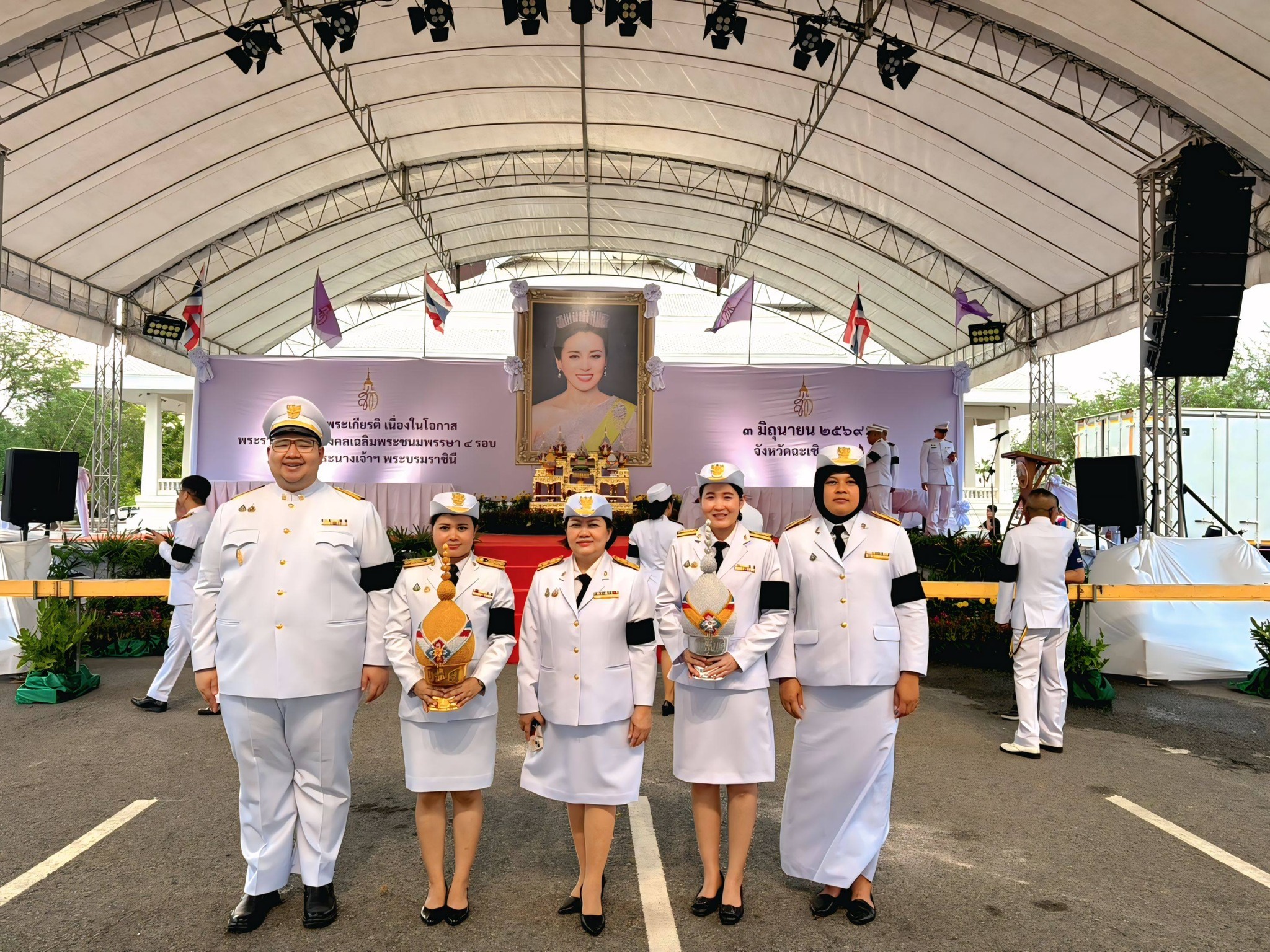 สพป.ฉะเชิงเทรา เขต 1 ร่วมพิธีมหามงคลเฉลิมพระชนมพรรษา 4 รอบ สมเด็จพระนางเจ้าฯ พระบรมราชินี
